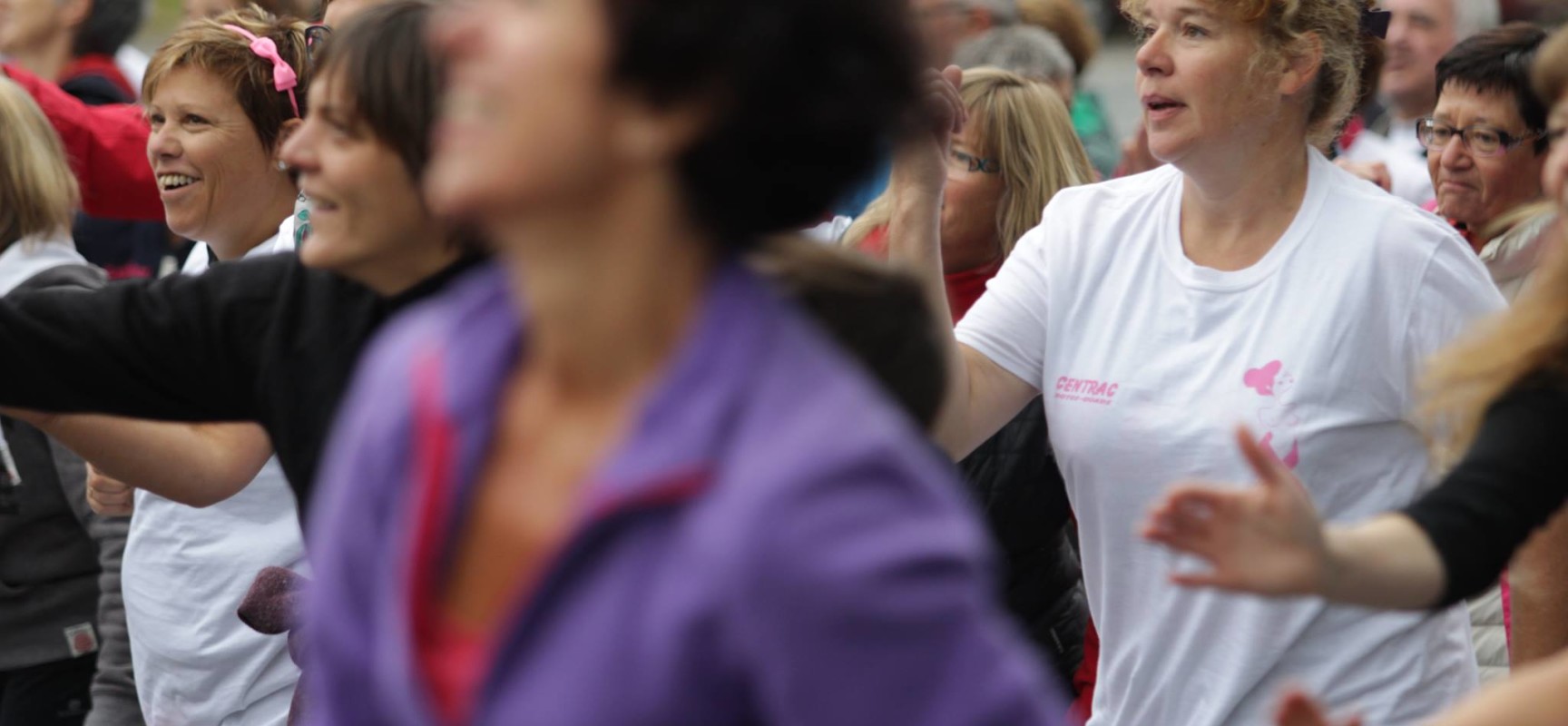 Marche participative « Octobre Rose » Les femmes en marche #Vallière