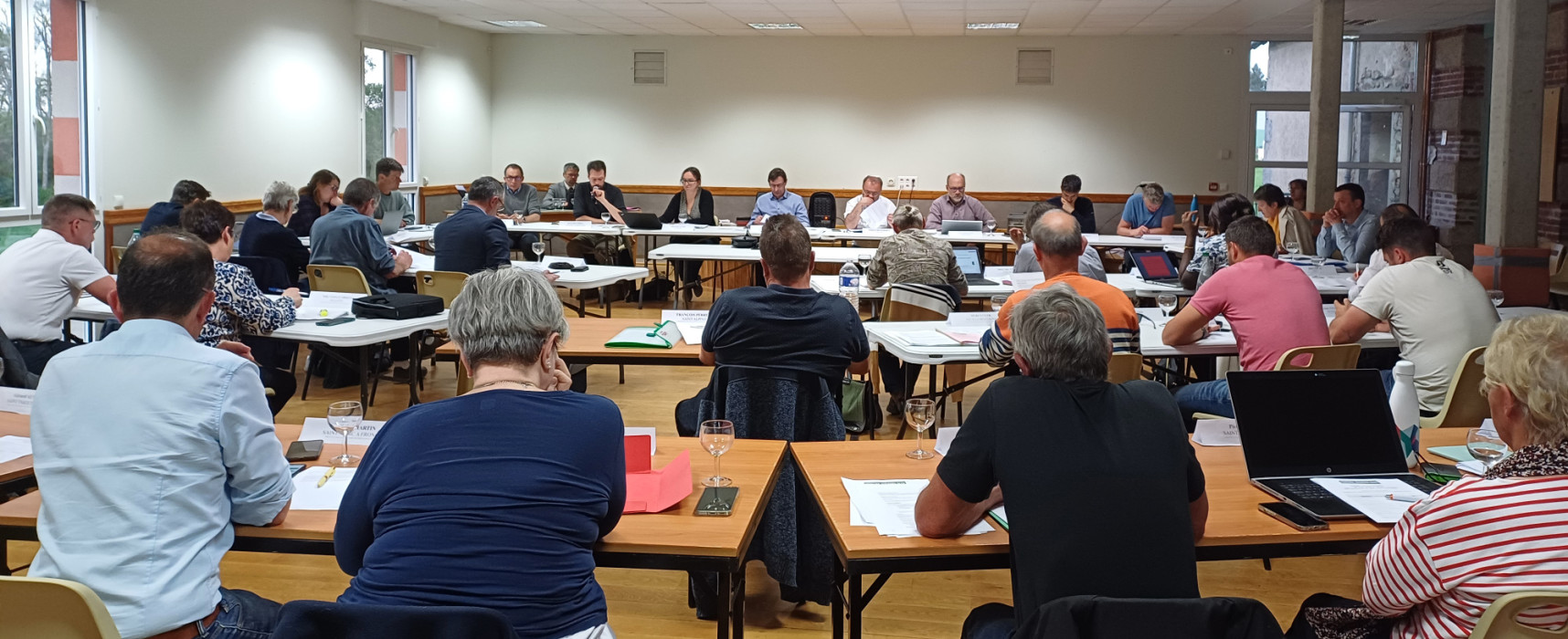 [INSTITUTION] Refonte des compétences